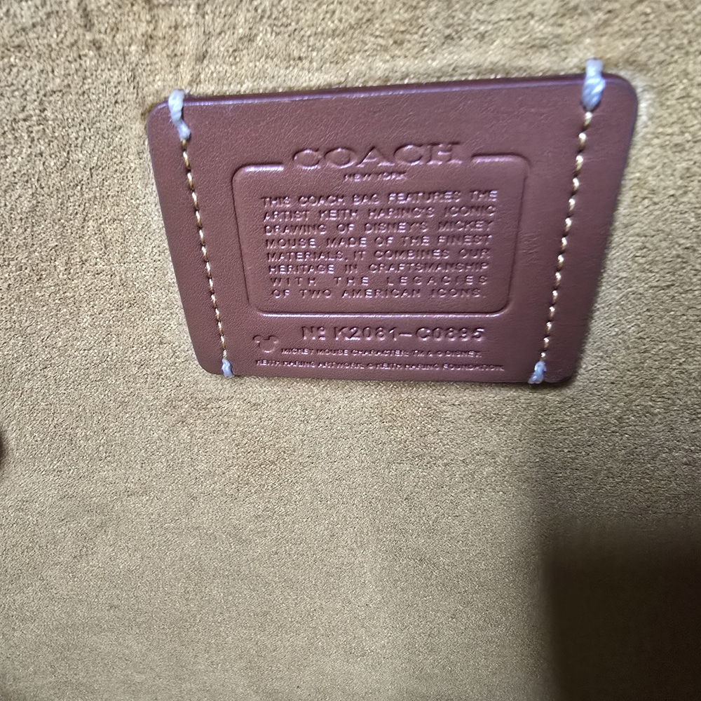 ❤️Large  Coach Disney Mickey Mouse X Keith Haring Highline Brass/Chalk Tote - Picture 8 of 10